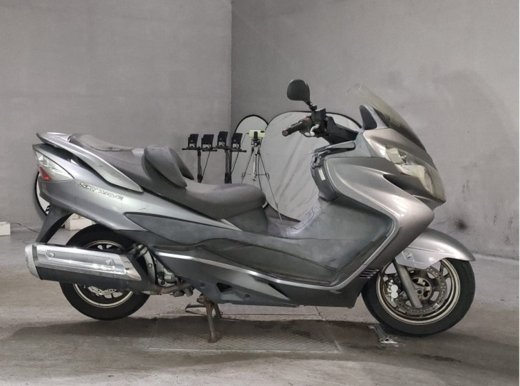 Мотоцикл Suzuki SKYWAVE 250