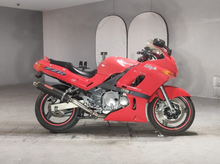 Мотоцикл Kawasaki ZZ-R400 с пробегом 59095 km