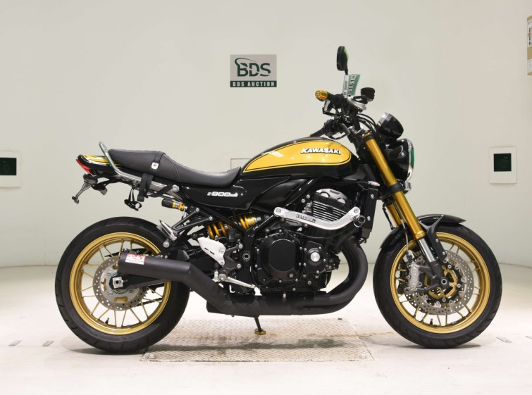 Мотоцикл Kawasaki Z900RS з пробігом 3089 km