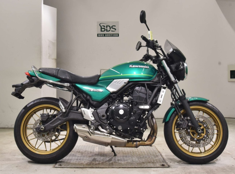 Мотоцикл Kawasaki Z650RS з пробігом 2916 km