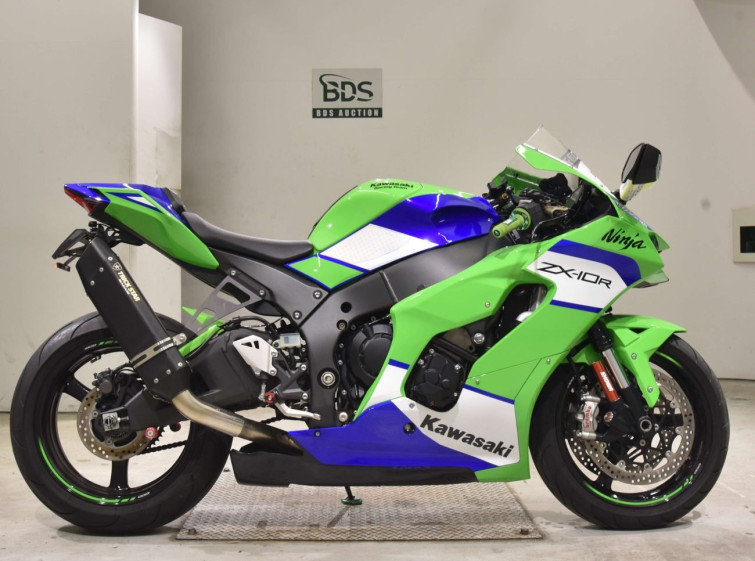 Мотоцикл Kawasaki NINJA ZX-10R с пробегом 11893 km
