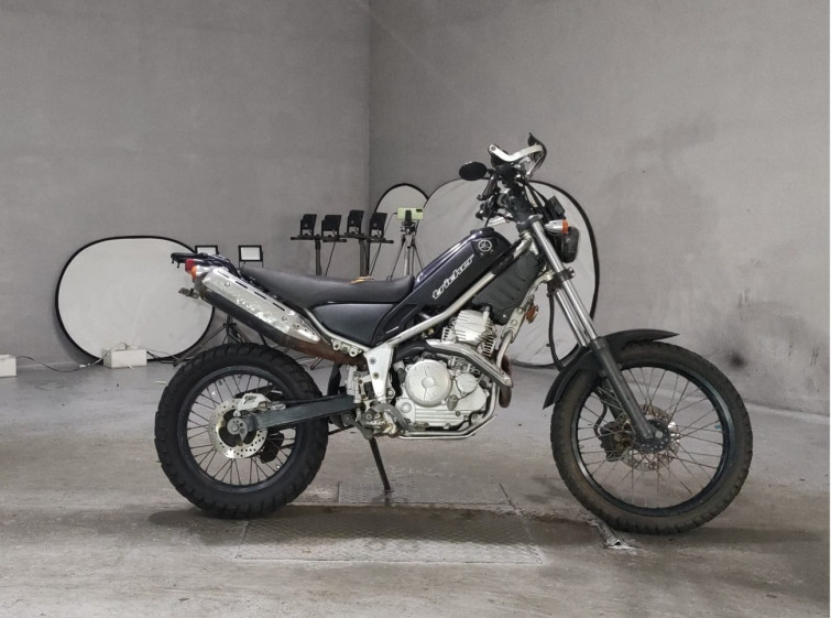 Мотоцикл Yamaha TRICKER с пробегом 61485 km