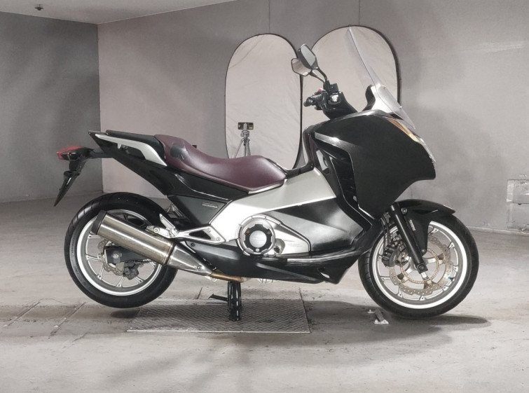Мотоцикл Honda NC700 INTEGRA с пробегом 32025 km