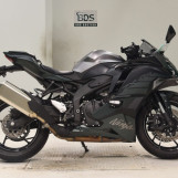 Мотоцикл Kawasaki ZX-4R с пробегом 4959 km