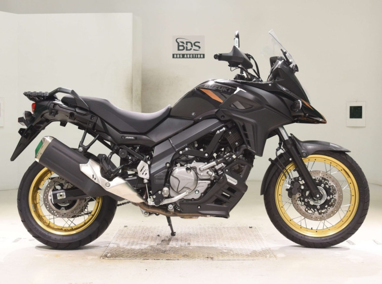 Мотоцикл Suzuki V-STROM DL650XTA з пробігом 12234 km