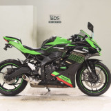Мотоцикл Kawasaki NINJA ZX-25R с пробегом 32543 km