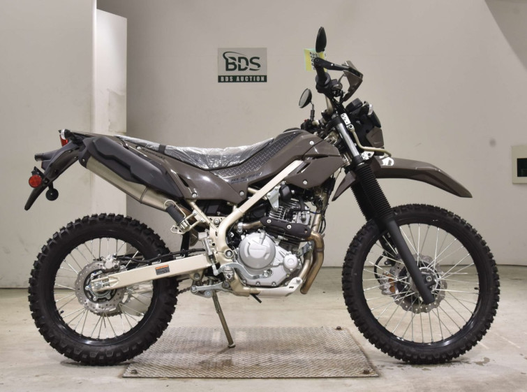 Мотоцикл Kawasaki KLX230 SHERPA