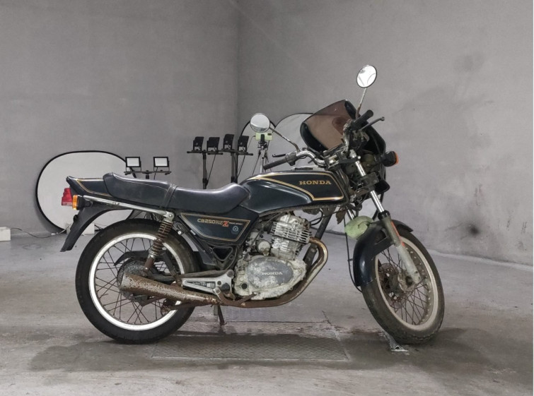 Мотоцикл Honda CB250RS с пробегом 35630 km