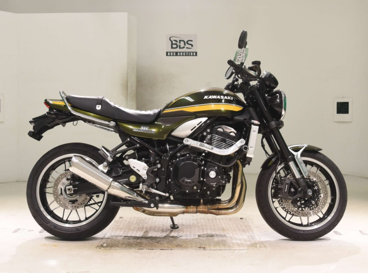 Мотоцикл Kawasaki Z900RS с пробегом 16556 km
