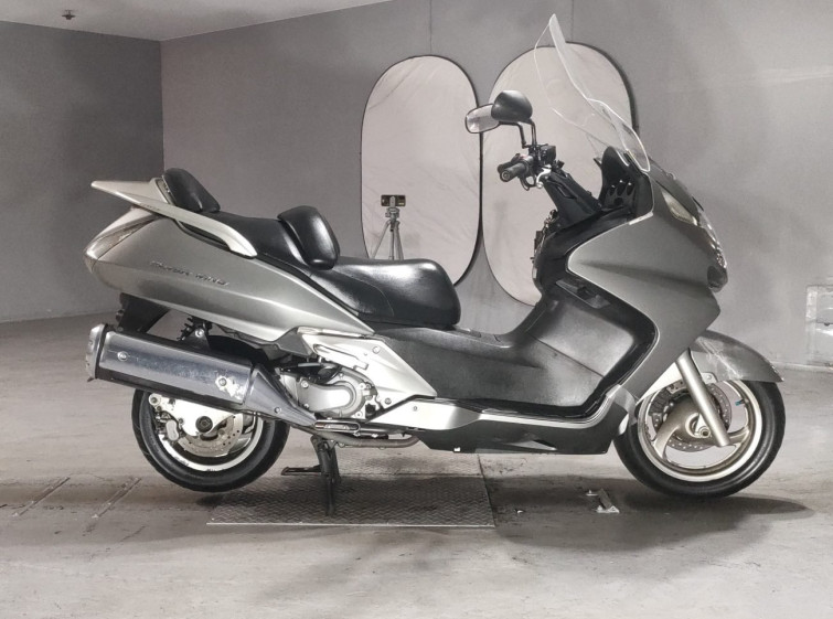 Мотоцикл Honda SILVERWING 600 с пробегом 75307 km