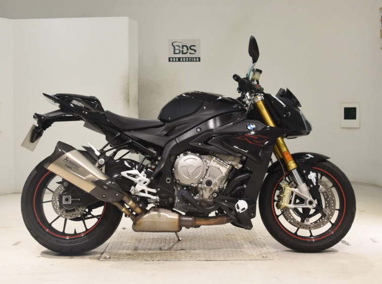 Мотоцикл BMW S1000R с пробегом 8981 km