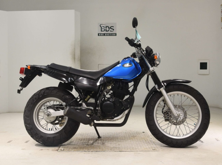 Мотоцикл Yamaha TW200E с пробегом 6669 km