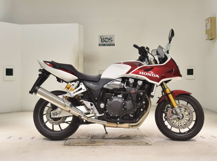 Мотоцикл Honda CB1300SF BOLDOR з пробігом 1610 km