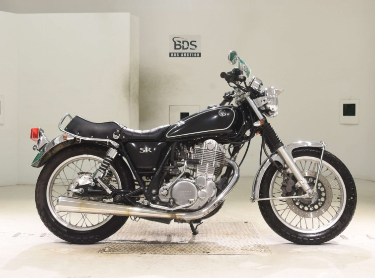 Мотоцикл Yamaha SR400 з пробігом 17724 km