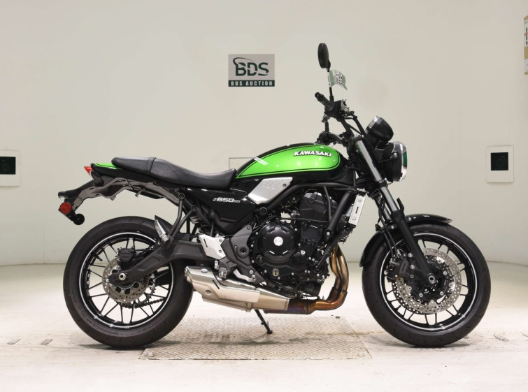 Мотоцикл Kawasaki Z650RS с пробегом 321 km