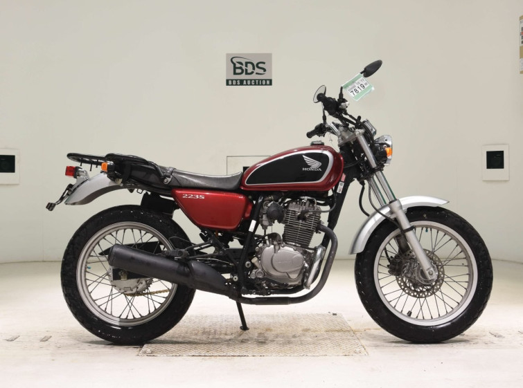 Мотоцикл Honda CB223S с пробегом 46086 km