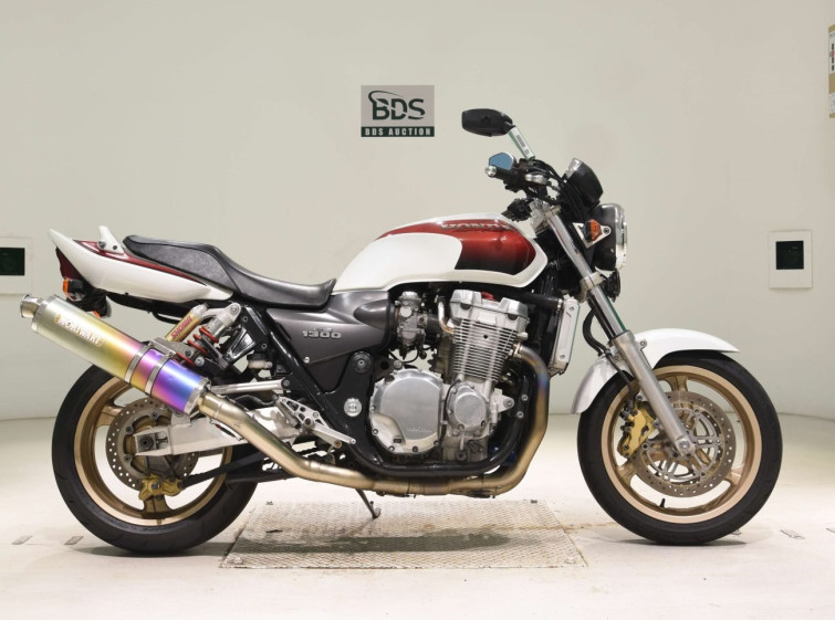 Мотоцикл Honda CB1300SF з пробігом 38820 km