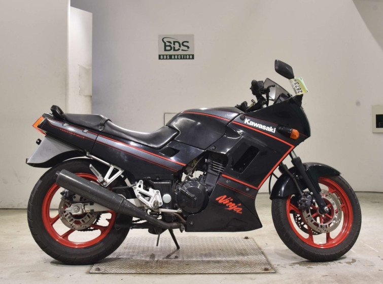 Мотоцикл Kawasaki GPX250R с пробегом 21344 km
