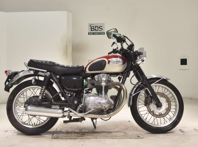 Мотоцикл Kawasaki W650 с пробегом 15458 km