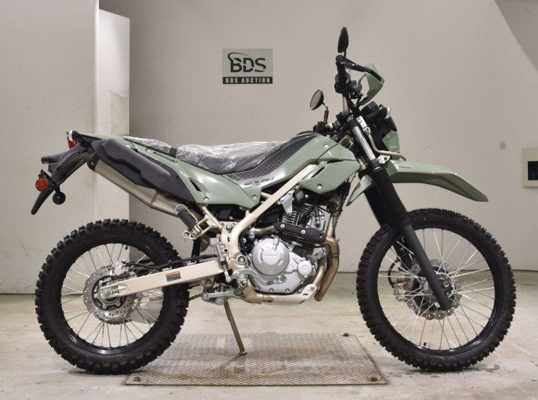 Мотоцикл Kawasaki KLX230 SHERPA