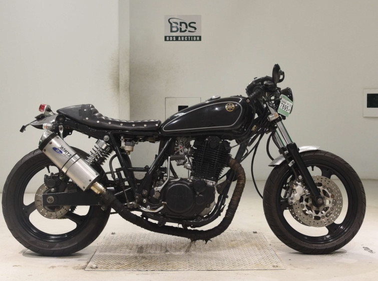Мотоцикл Yamaha SR400-2 з пробігом 18282 km