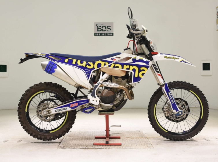 Мотоцикл Husqvarna FE250 с пробегом 5331 km