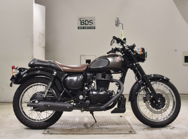 Мотоцикл Kawasaki W250 с пробегом 16727 km