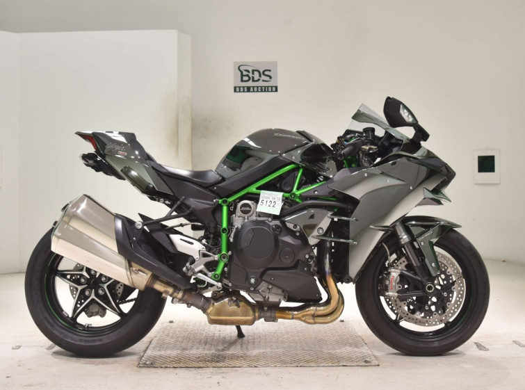 Мотоцикл Kawasaki NINJA H2 с пробегом 4288 km