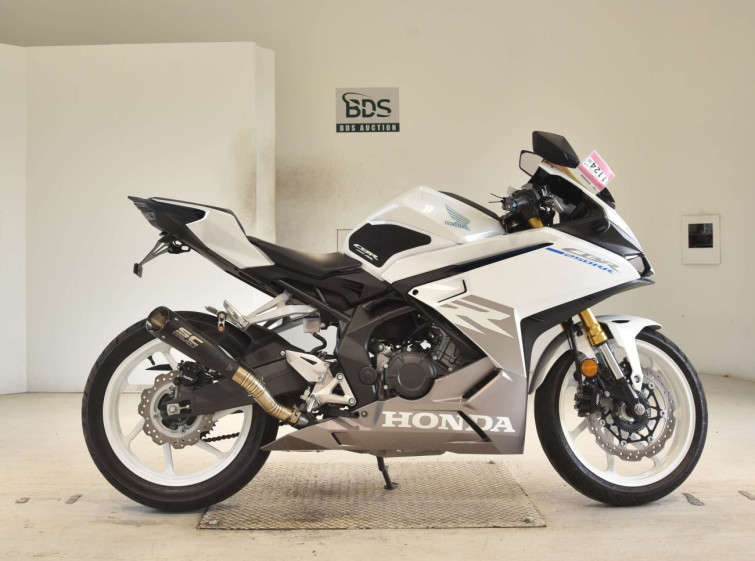 Мотоцикл Honda CBR250RRA с пробегом 10044 km