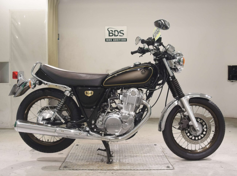 Мотоцикл Yamaha SR400 з пробігом 5755 km