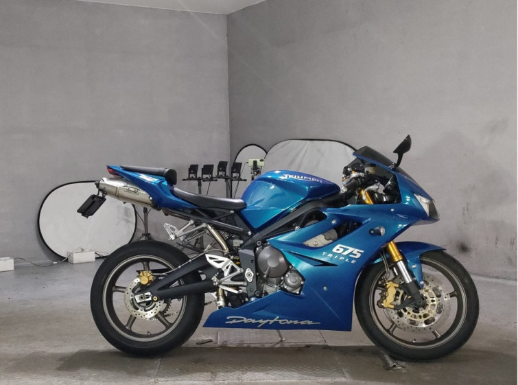 Мотоцикл Triumph DAYTONA 675 с пробегом 16068 km