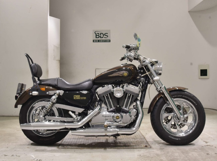Мотоцикл HD SPORTSTER CUSTOM XL1200C с пробегом 38171 km