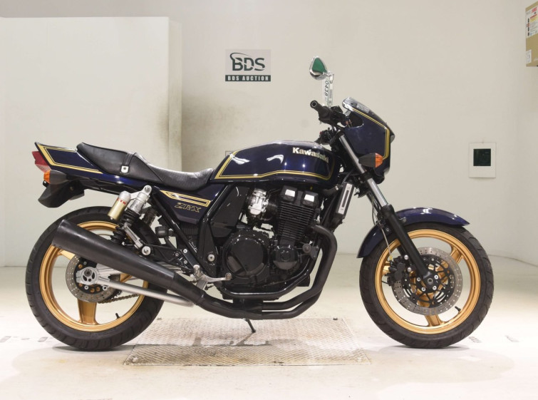 Мотоцикл Kawasaki ZRX400 з пробігом 15297 km
