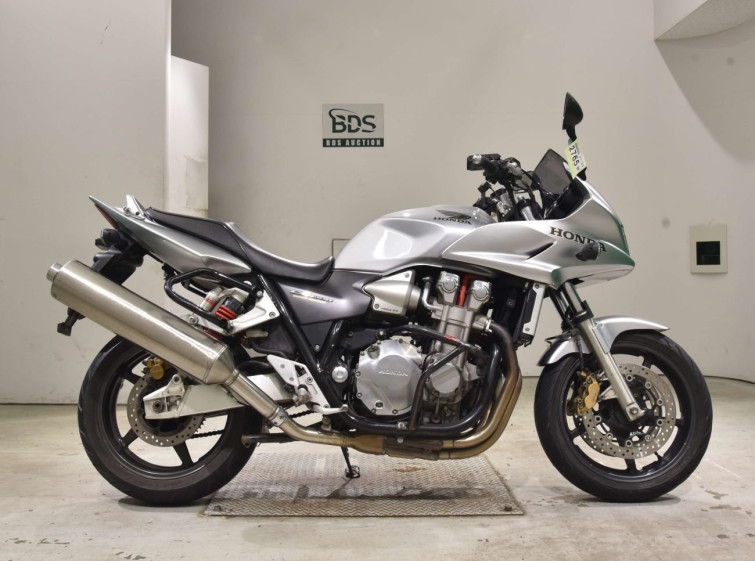 Мотоцикл Honda CB1300SF BOLDOR з пробігом 37691 km