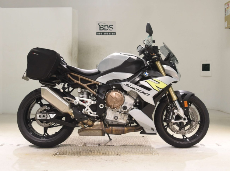 Мотоцикл BMW S1000R с пробегом 16696 km