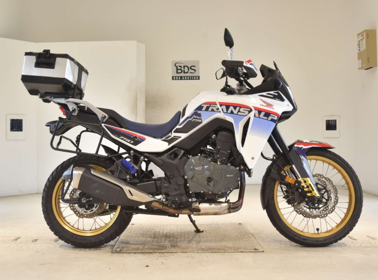 Мотоцикл Honda XL750TRANSALP з пробігом 4247 km