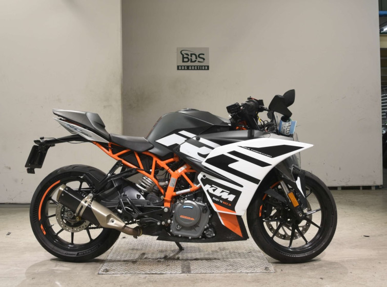 Мотоцикл KTM RC 390