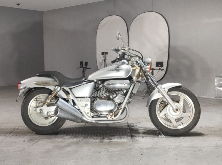 Мотоцикл Honda MAGNA250 с пробегом 36457 km