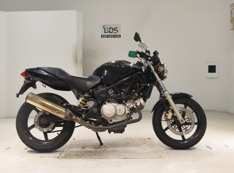 Мотоцикл Honda VTR250 с пробегом 70029 km