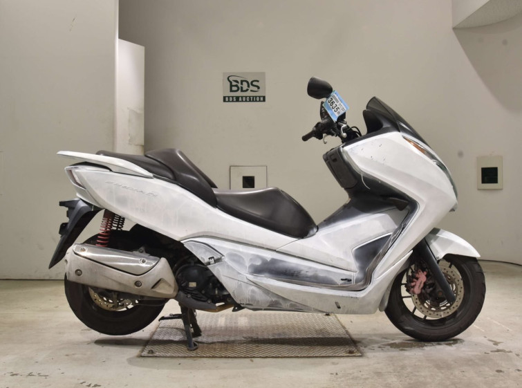 Мотоцикл Honda FORZA SI с пробегом 97786 km