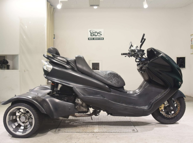 Мотоцикл Yamaha MAJESTY 250 TRIKE с пробегом 39079 km