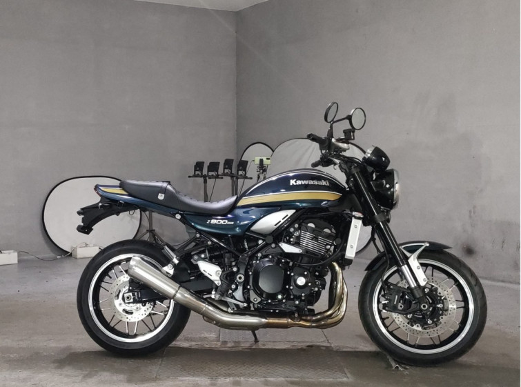 Мотоцикл Kawasaki Z900RS с пробегом 2186 km