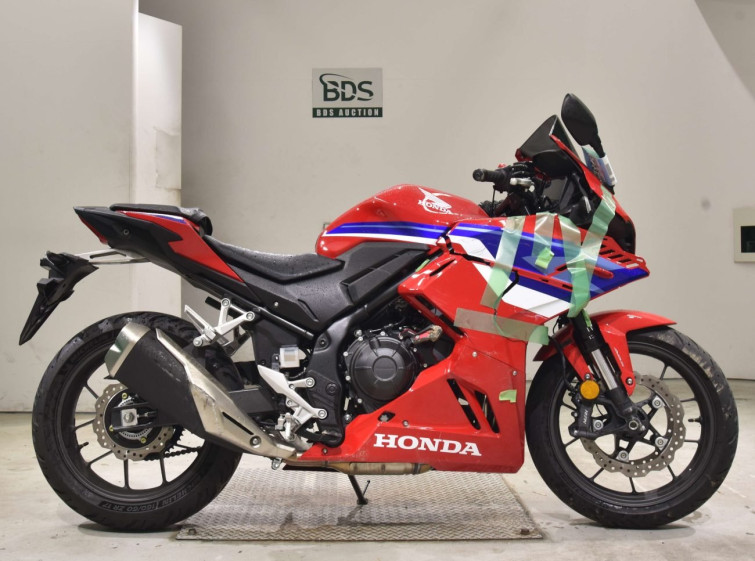 Мотоцикл Honda CBR400R-3 с пробегом 2894 km