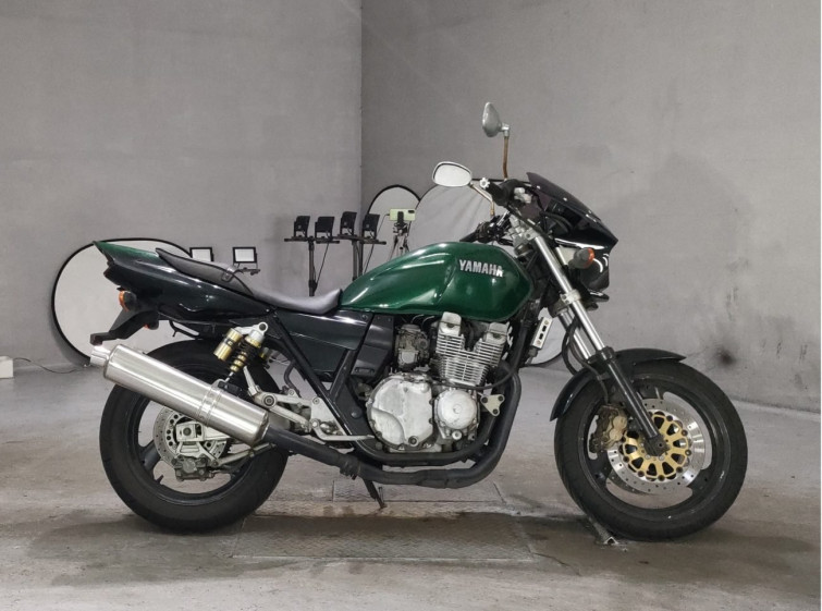 Мотоцикл Yamaha XJR400 з пробігом 34699 km