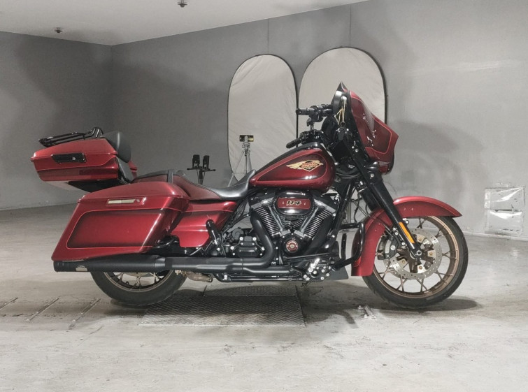 Мотоцикл HD STREET GLIDE FLHXS1870 с пробегом 15013 km