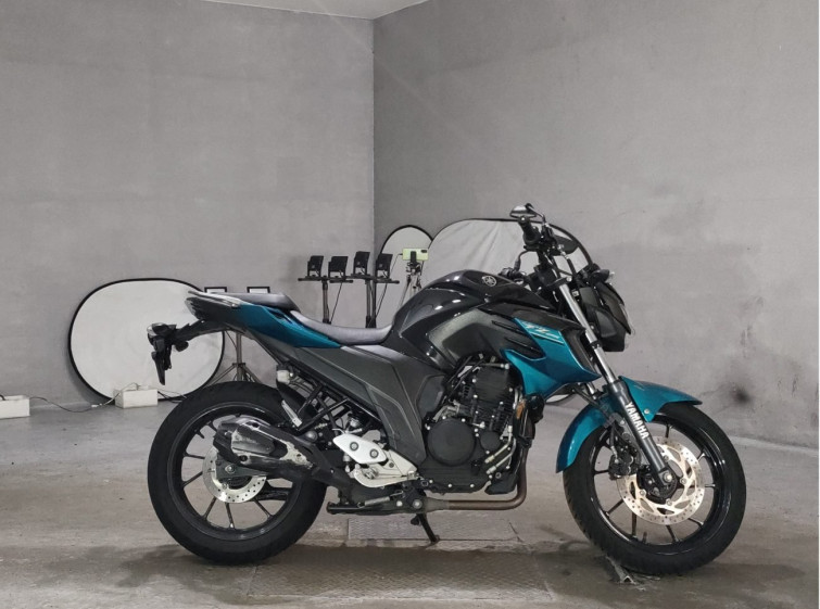 Мотоцикл Yamaha FZ25 с пробегом 22780 km