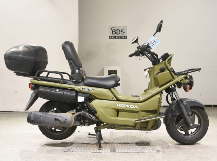 Мотоцикл Honda PS250 BIG RUCKUS з пробігом 19999 km