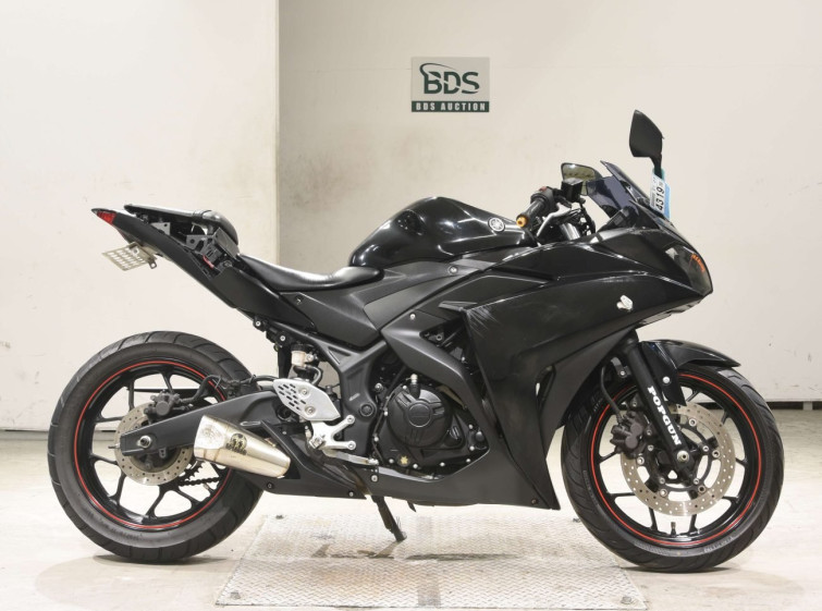 Мотоцикл Yamaha YZF-R25
