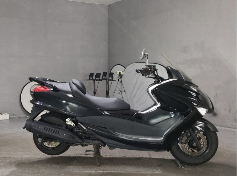 Мотоцикл Yamaha MAJESTY 250 з пробігом 33744 km