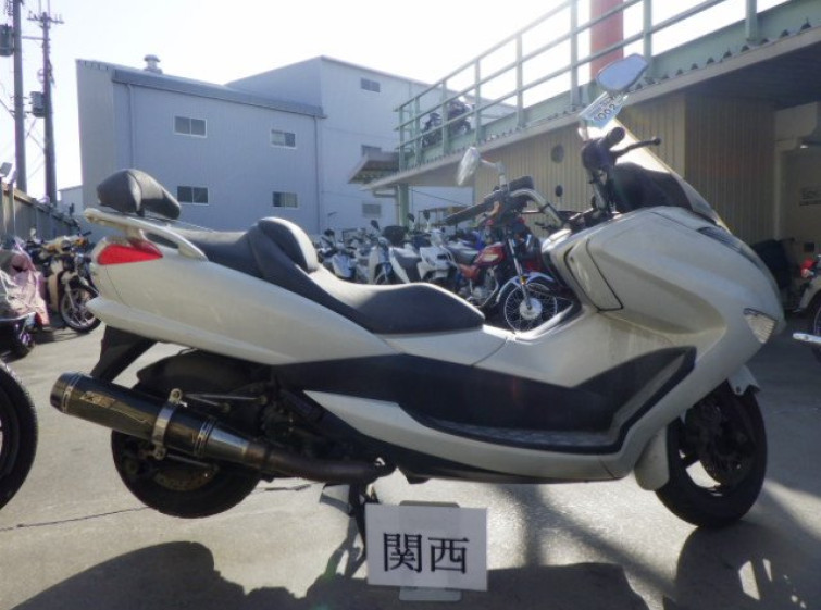 Мотоцикл Yamaha MAJESTY 250